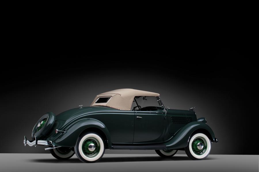  Ford DeLuxe Roadster 1935 года  (фото 16 из 41)
